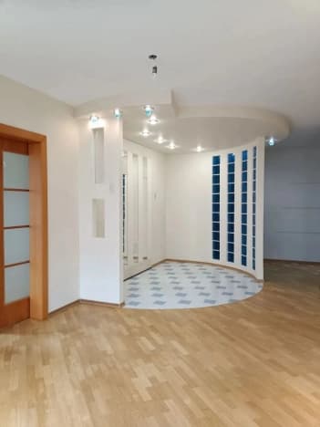 Купить трехкомнатную квартиру с ремонтом на вторичке на улице Чистова в Москве. Вариант № 2227087, 1, площадь - квм, цена 28300000 рублей