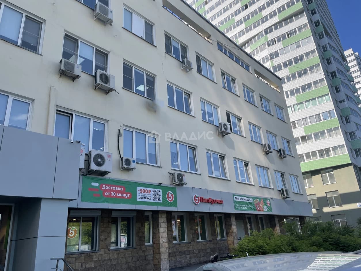 Photo 23