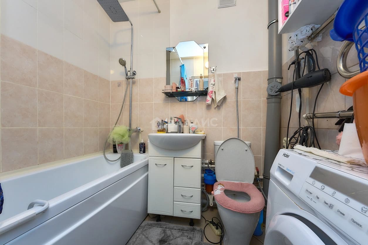 Photo 6