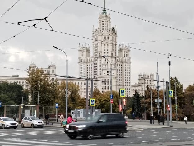 Купить двухкомнатную квартиру с ремонтом на вторичке в районе Фили-Давыдково в Москве. Вариант № 2337792, 0, площадь - квм, цена 23400000 рублей