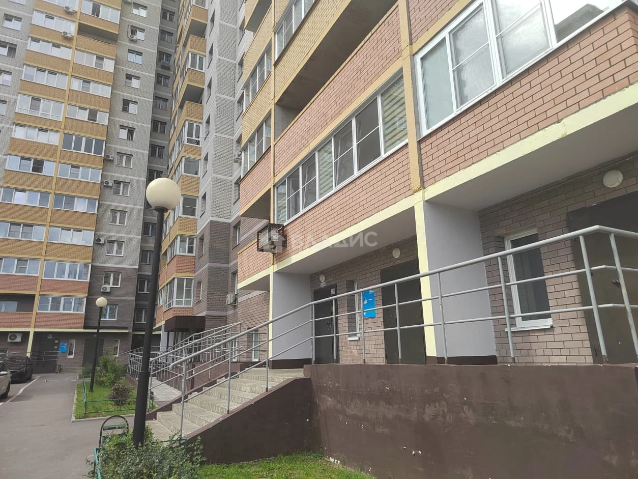 Photo 18