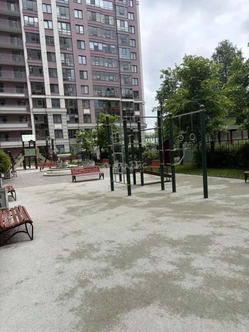 Photo 16
