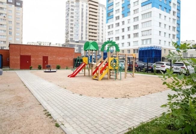 Купить студию в Посёлоке Садовом в Новосибирском районе в Новосибирской области. Вариант № 2303663, 1, площадь - квм, цена 6350000 рублей