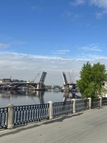 Купить однокомнатную квартиру с ремонтом на улице Тихоокеанская в Санкт-Петербурге. Вариант № 1997077, 1, площадь - квм, цена 11300000 рублей