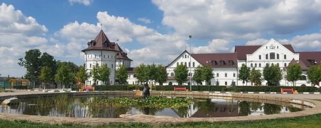 Купить дом в Посёлоке Совхозе Астапове в Муниципальном Округе Луховицах в Московской области. Вариант № 1869653, 1, площадь - квм, цена 8500000 рублей
