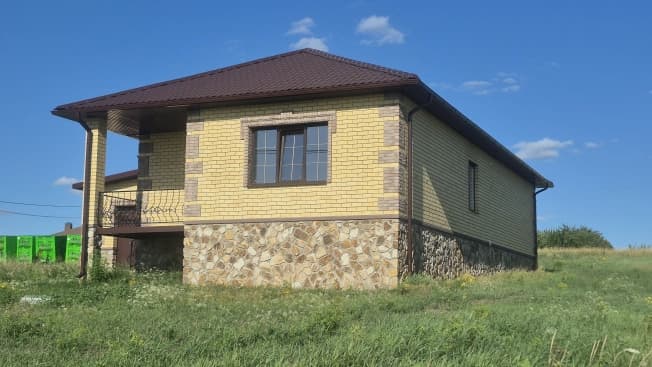 Купить дом в селе Шагаровка в Белгородском районе в Микрорайоне Дальний, село Шагаровка в Белгородской области. Вариант № 2167808, 1, площадь - квм, цена 10000000 рублей