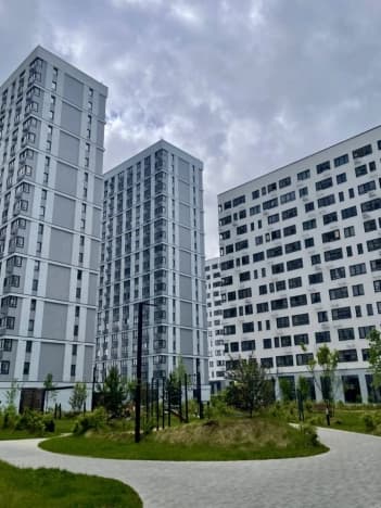 Купить квартиру в Луганске. Вариант № 2193424, 0, площадь - квм, цена 16000000 рублей