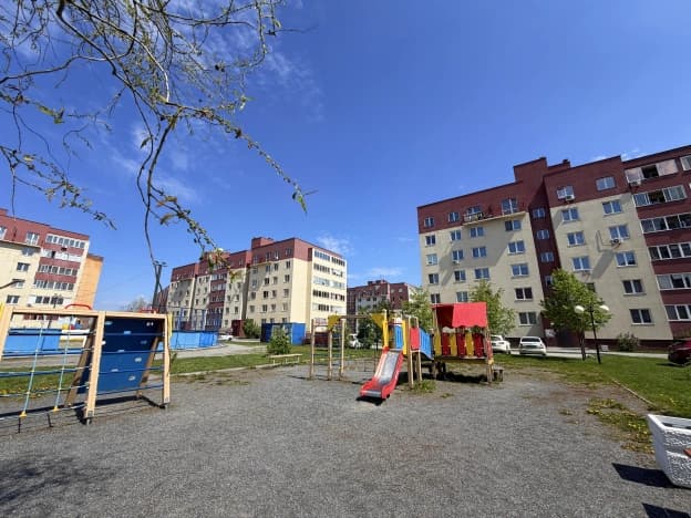 Купить квартиру на 1 этаже на вторичке в Новосибирске. Вариант № 2158658, 1, площадь - квм, цена 3100000 рублей
