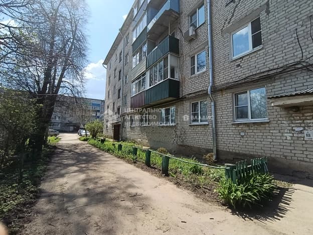 Купить трехкомнатную квартиру в Рязанском районе в Рязанской области. Вариант № 2309564, 0, площадь - квм, цена 2500000 рублей