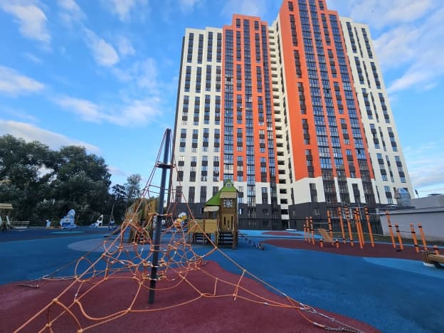 Купить трехкомнатную квартиру у метро Апрелевка в Московской области. Вариант № 2319783, 0, площадь - квм, цена 8200000 рублей