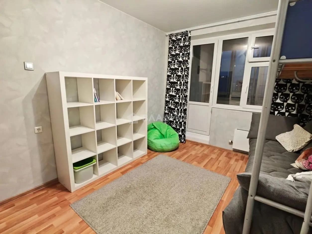 Photo 6