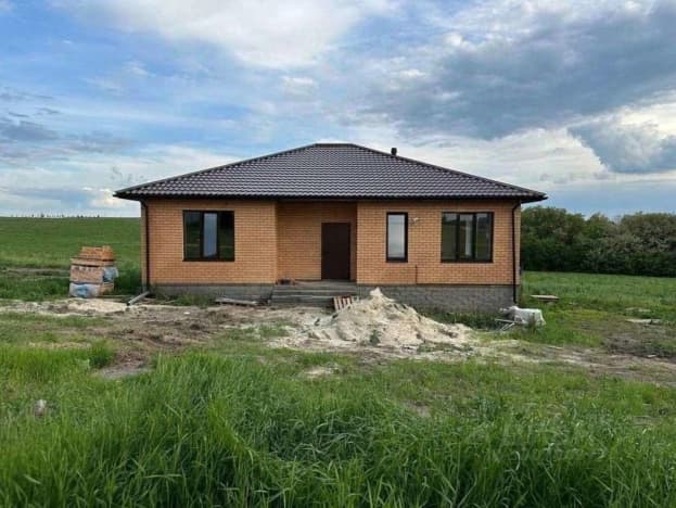 Купить дом до 10 млн в Белгородской области. Вариант № 2283670, 1, площадь - квм, цена 9350000 рублей