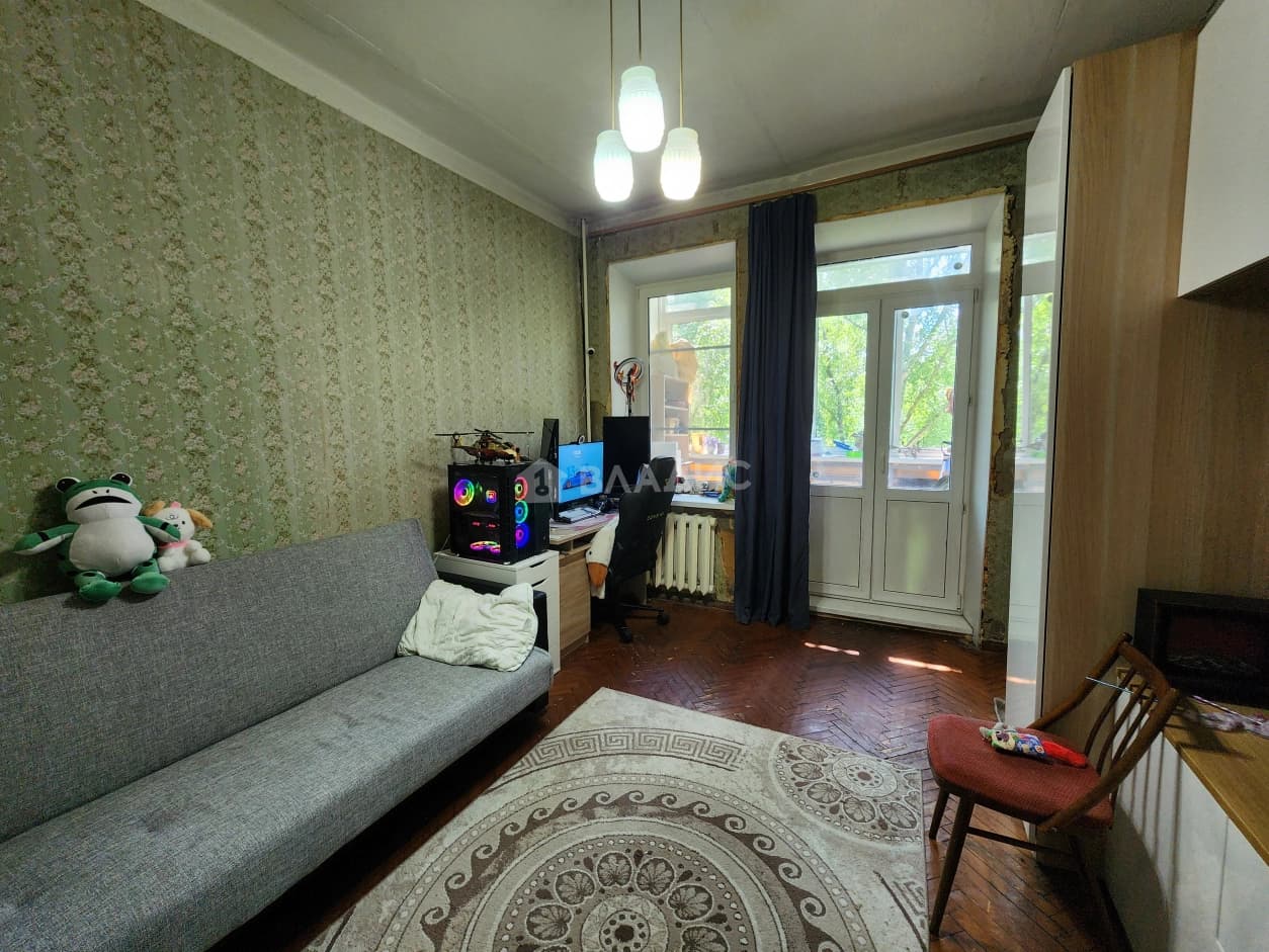Photo 10