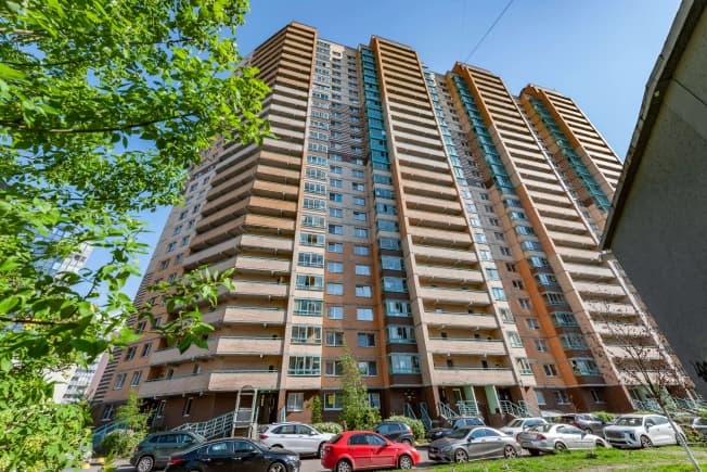 Купить однокомнатную квартиру у метро Девяткино в Санкт-Петербурге. Вариант № 2132845, 1, площадь - квм, цена 7500000 рублей