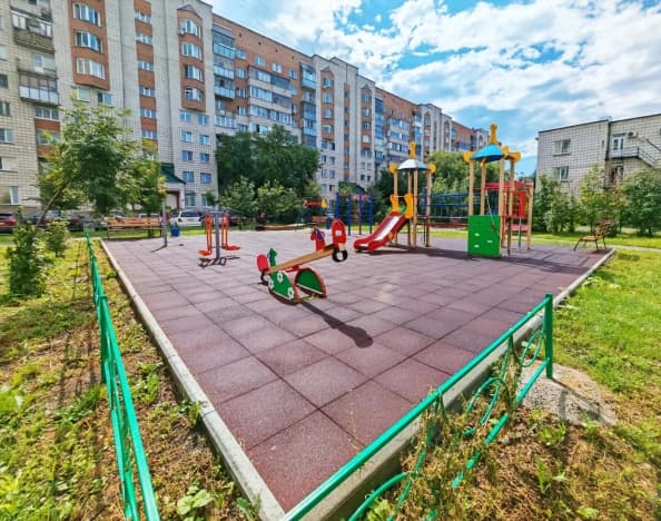 Купить однокомнатную квартиру на улице Земнухова в Новосибирске. Вариант № 2293038, 0, площадь - квм, цена 2800000 рублей