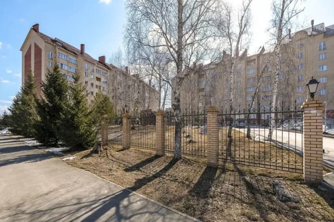 Купить двухкомнатную квартиру в Микрорайоне Снегири в Новосибирске. Вариант № 2414272, 1, площадь - квм, цена 8247000 рублей