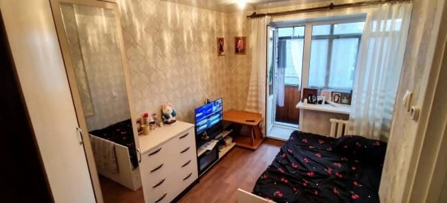 Купить квартиру с балконом в районе Калининский в Новосибирске. Вариант № 2175107, 0, площадь - квм, цена 3900000 рублей