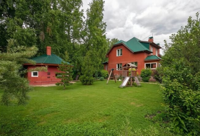Купить дом в Микрорайоне Академгородок, Советский район в Новосибирске. Вариант № 2143511, 0, площадь - квм, цена 18900000 рублей