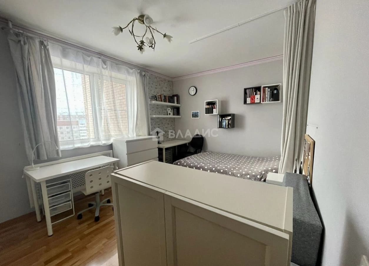 Photo 5