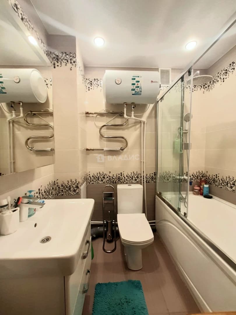 Photo 9