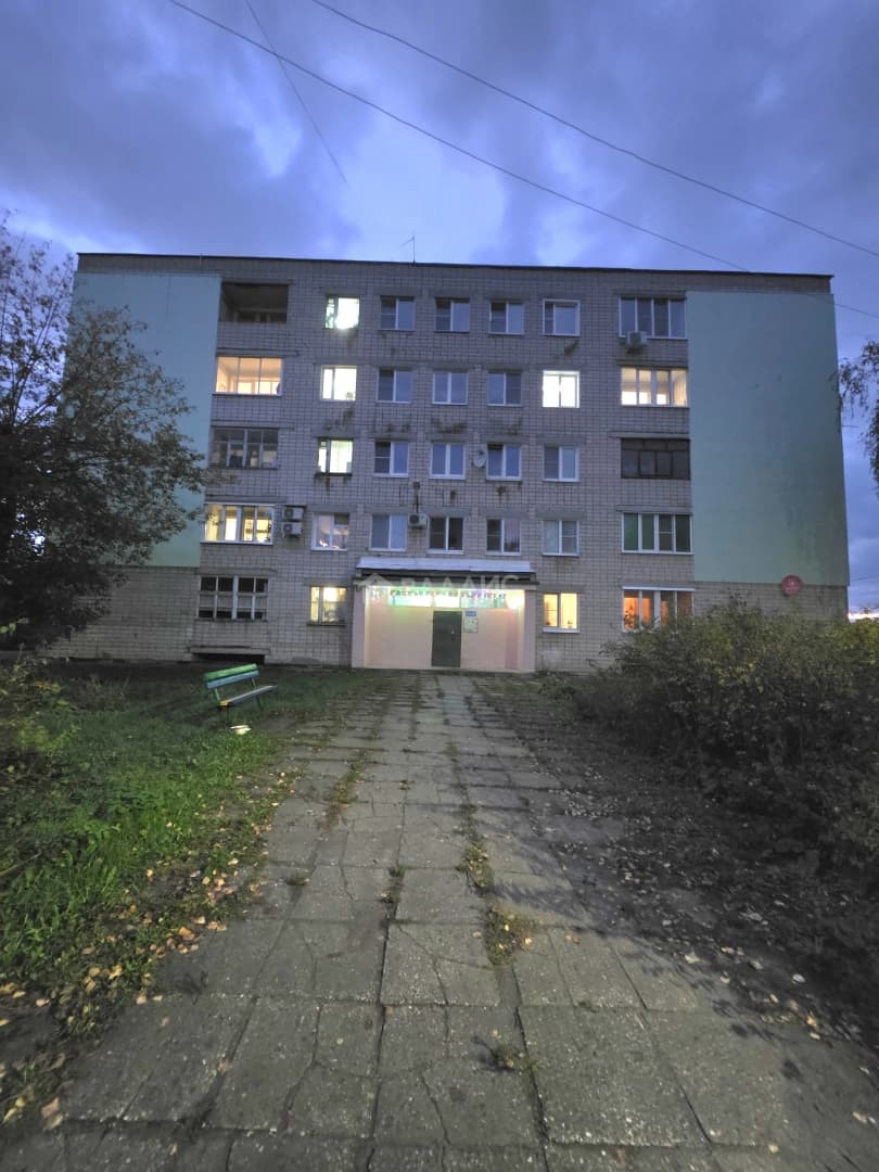 Photo 10