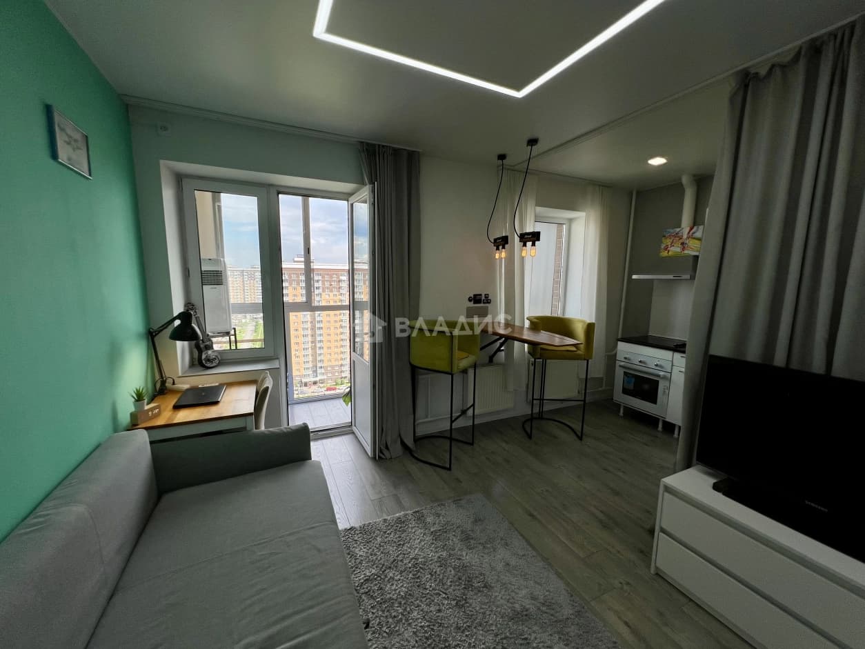 Photo 12