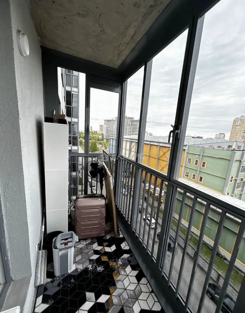 Photo 19