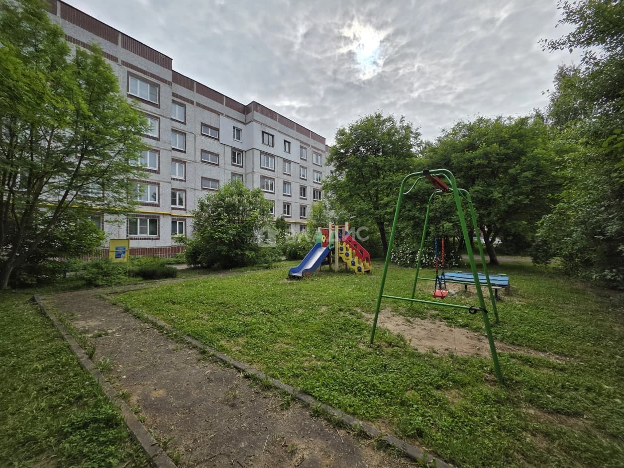 Photo 11
