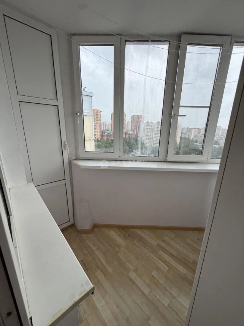 Photo 17
