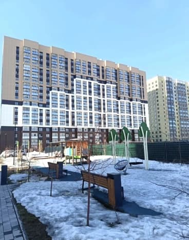 Купить студию на вторичке на улице Дивногорская в Новосибирске. Вариант № 2409086, 0, площадь - квм, цена 4650000 рублей