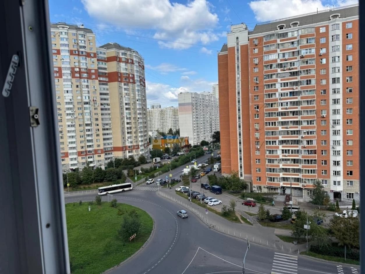 Photo 18