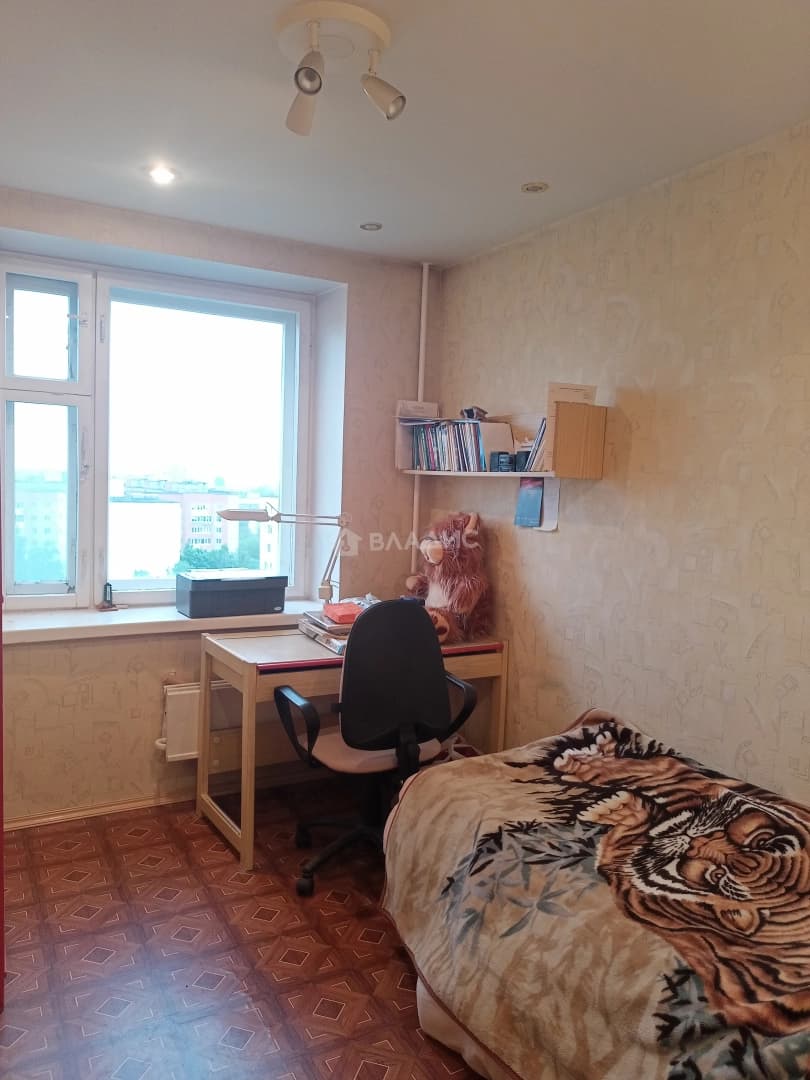 Photo 6