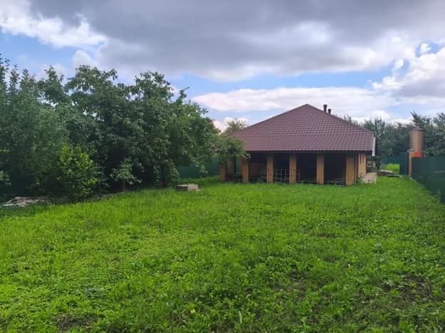 Купить дом на улице Красногвардейская в Старом Осколе. Вариант № 2075920, 1, площадь - квм, цена 6800000 рублей