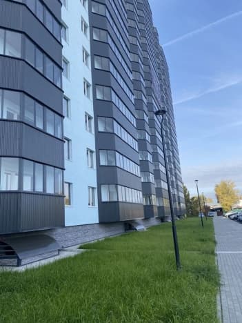 Купить студию с балконом в районе Ленинский в Новосибирске. Вариант № 2226612, 0, площадь - квм, цена 3800000 рублей