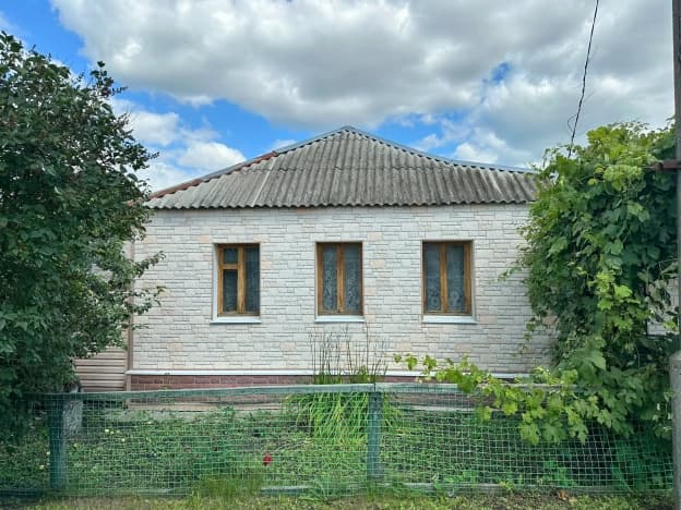 Купить дом в Рабочом Посёлоке Северном в Белгородском районе на улице Октябрьская , рабочий посёлок Северный в Белгородской области. Вариант № 2284307, 1, площадь - квм, цена 7000000 рублей