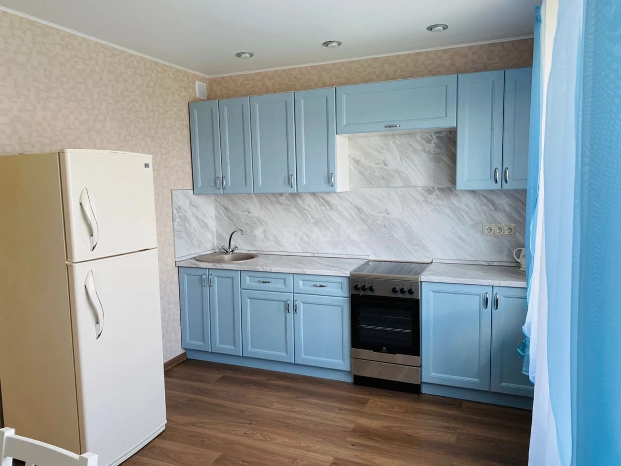 Photo 1