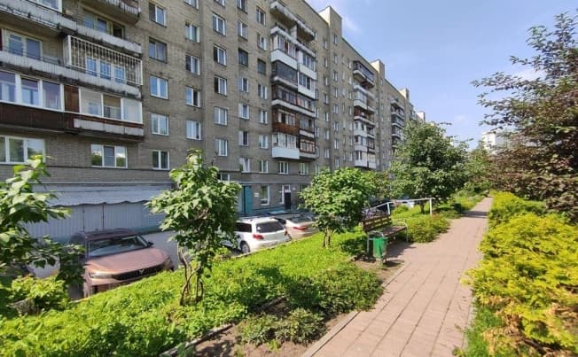 Купить трехкомнатную квартиру на улице Михаила Немыткина в Новосибирске. Вариант № 2381760, 0, площадь - квм, цена 7800000 рублей