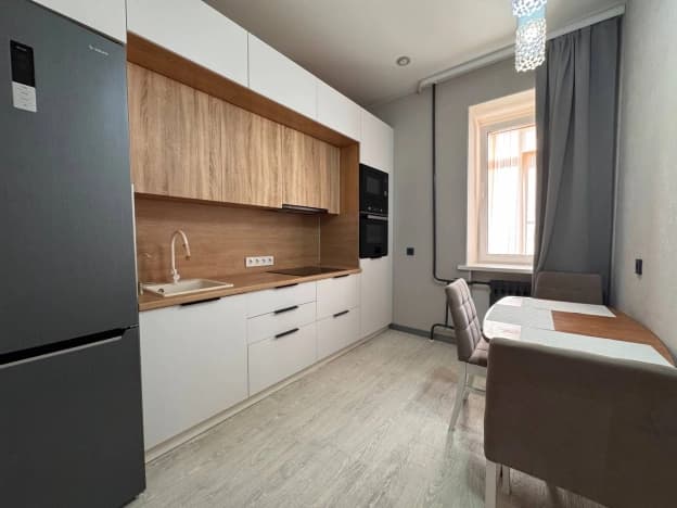 Снять квартиру в Микрорайоне 8-й, Балаково в Балакове. Вариант № 2290778, 0, площадь - квм, цена 30000 рублей