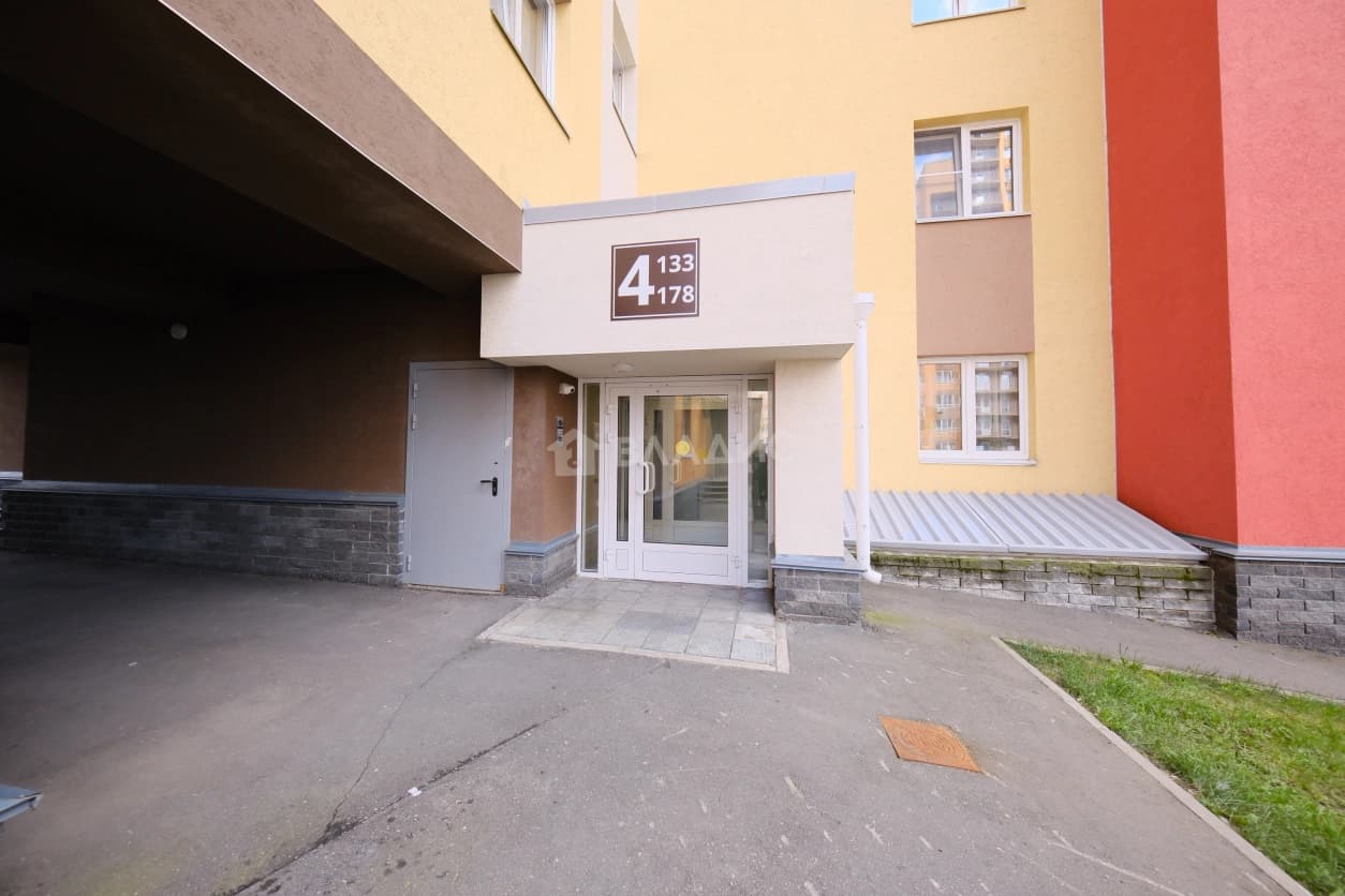 Photo 18