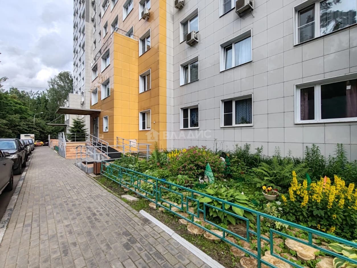 Photo 18