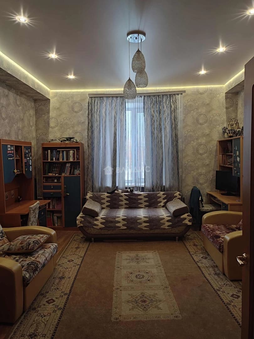 Photo 6