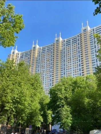 Купить двухкомнатную квартиру с ремонтом на вторичке у метро Аминьевская в Москве. Вариант № 2197358, 0, площадь - квм, цена 33000000 рублей