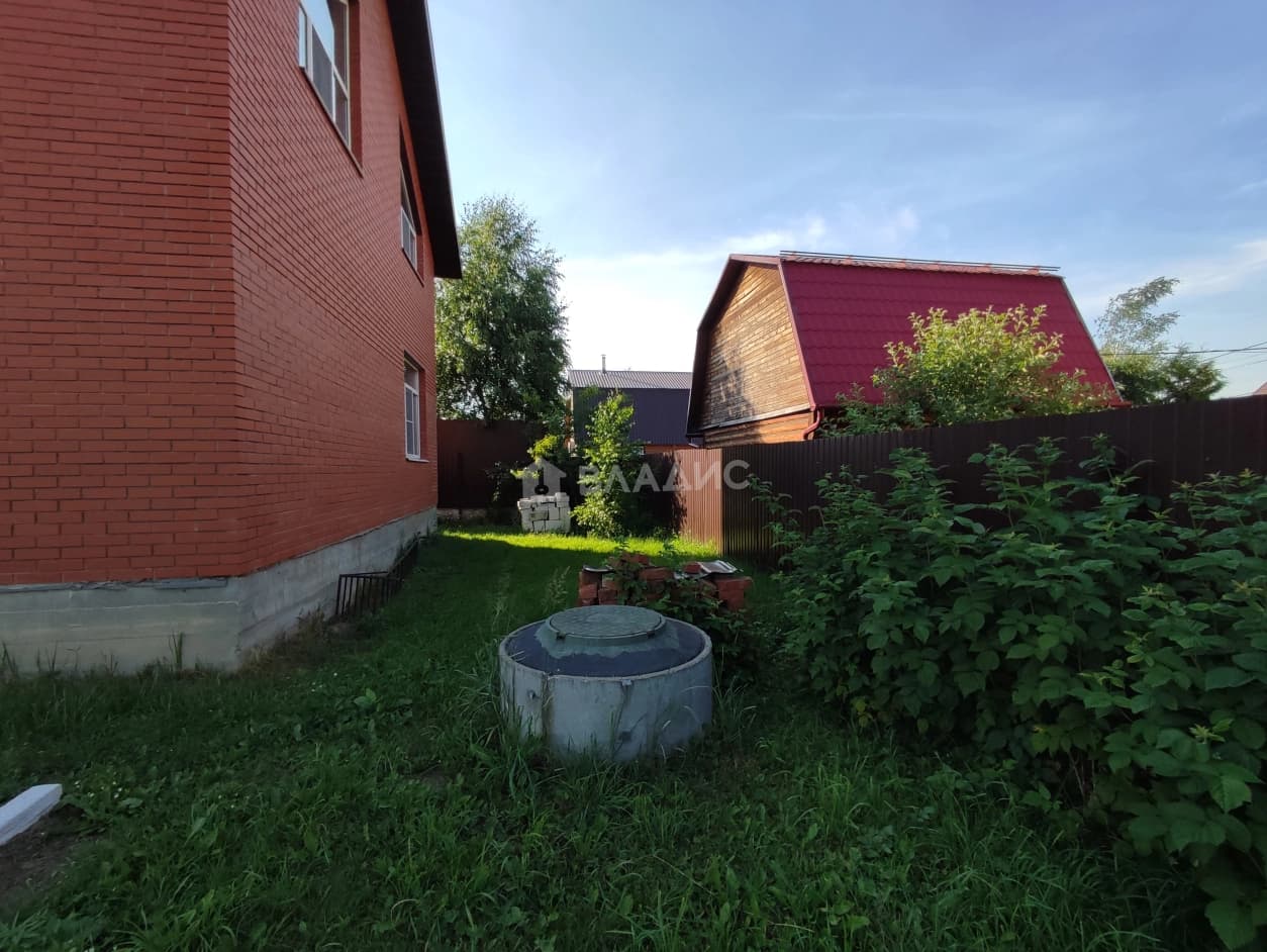 Photo 33