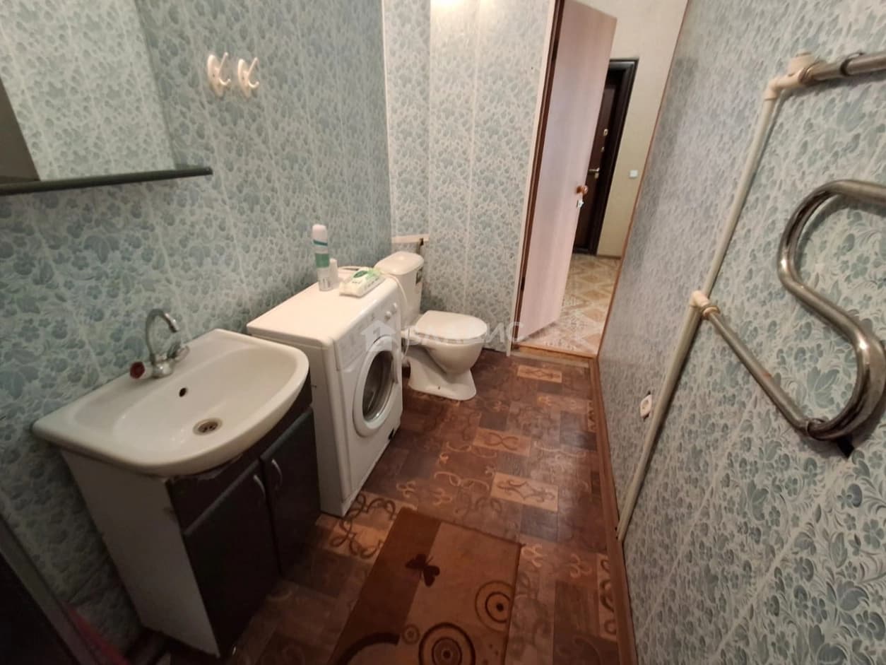 Photo 11