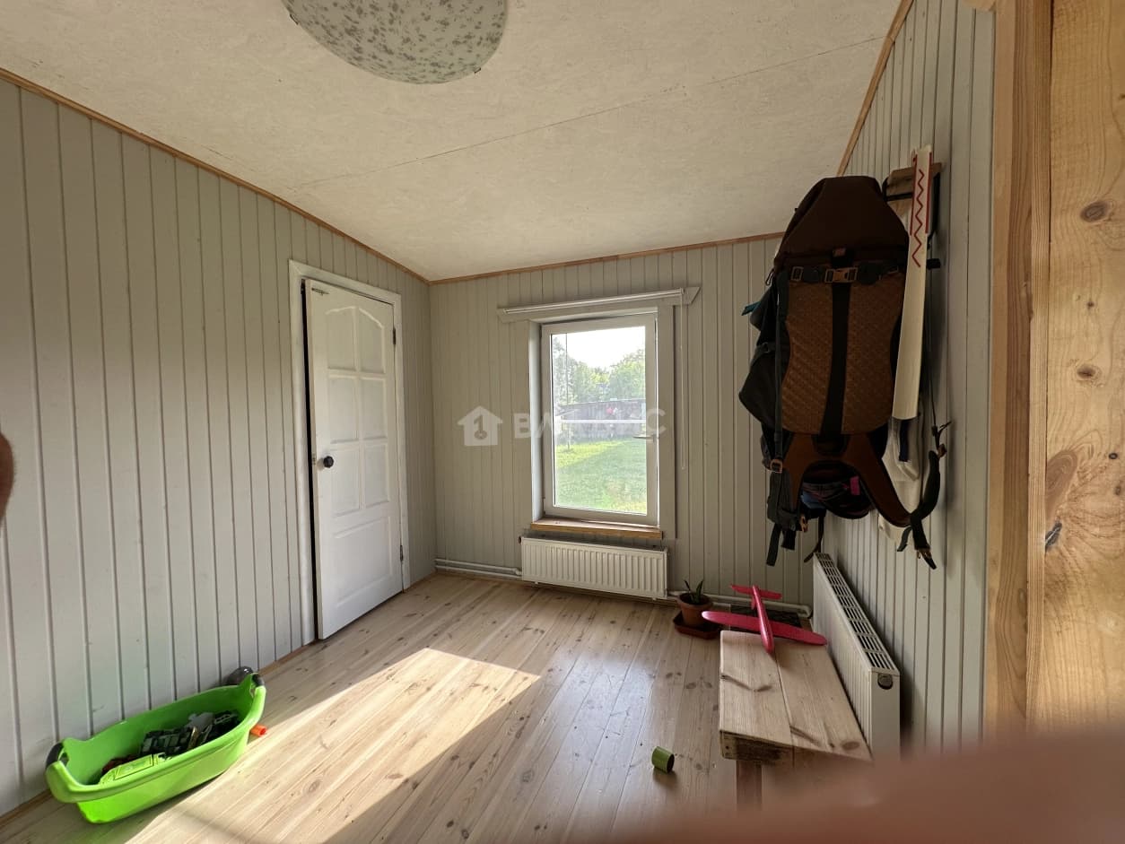 Photo 33