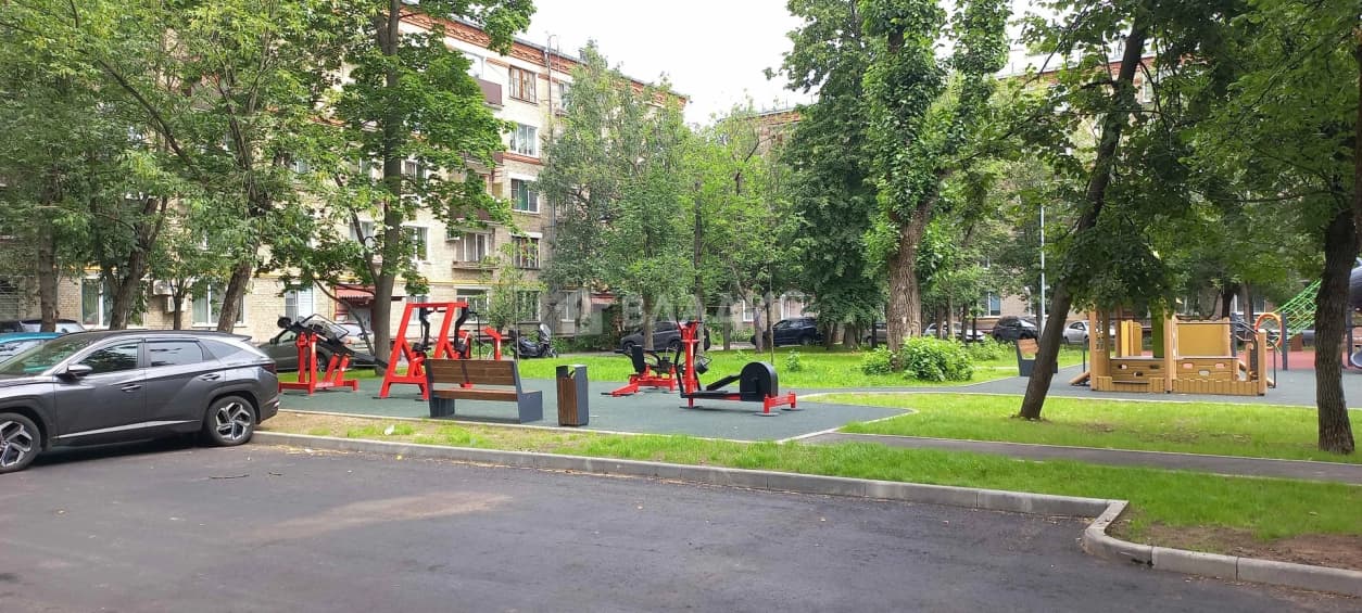 Photo 9