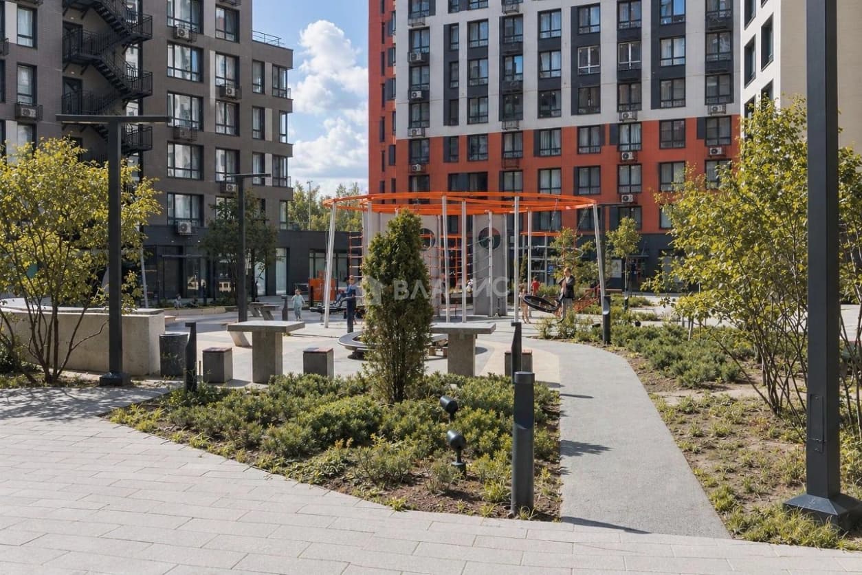 Photo 25