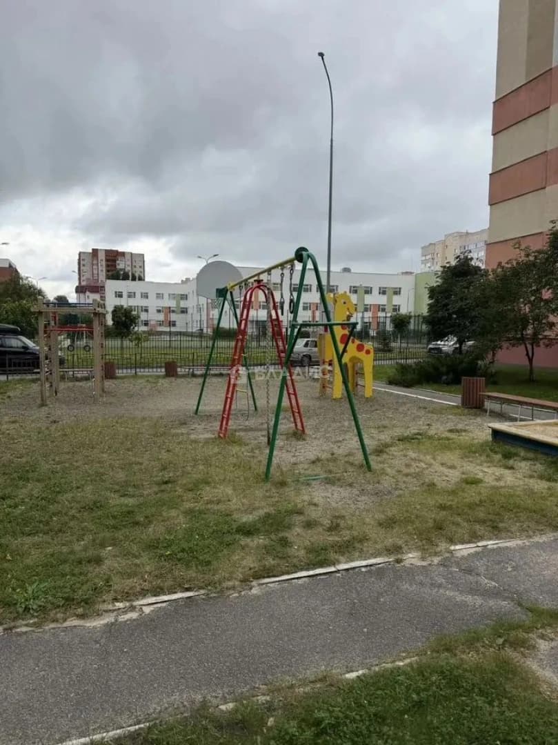 Photo 13