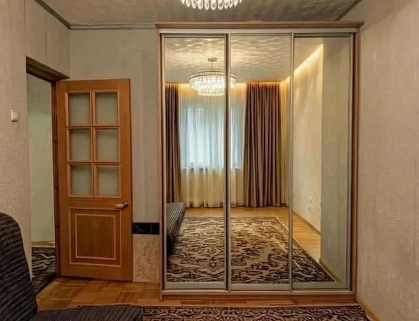 Купить квартиру на вторичке у метро Марьино в Москве. Вариант № 2330251, 1, площадь - квм, цена 22000000 рублей