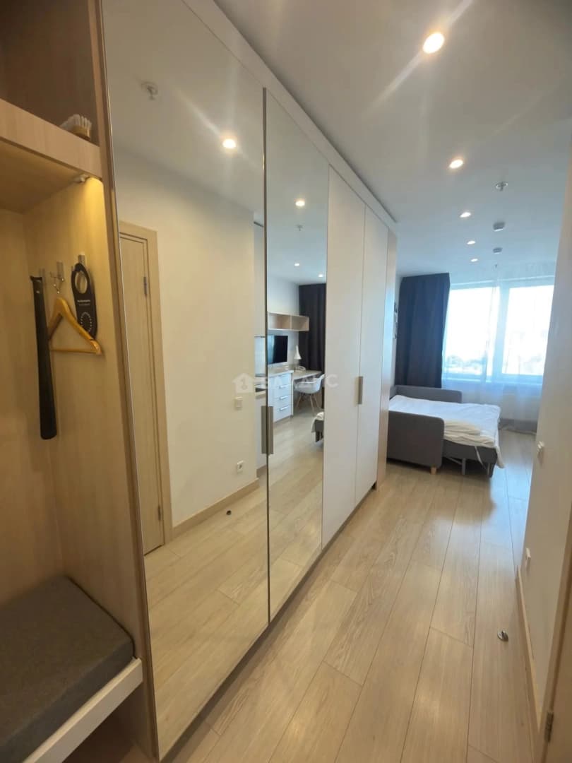 Photo 6